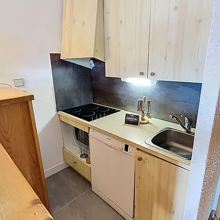 Proche Des Pistes Avec Balcon, Vue Sur Vallée - Fr-1-688-105 Appartamento *